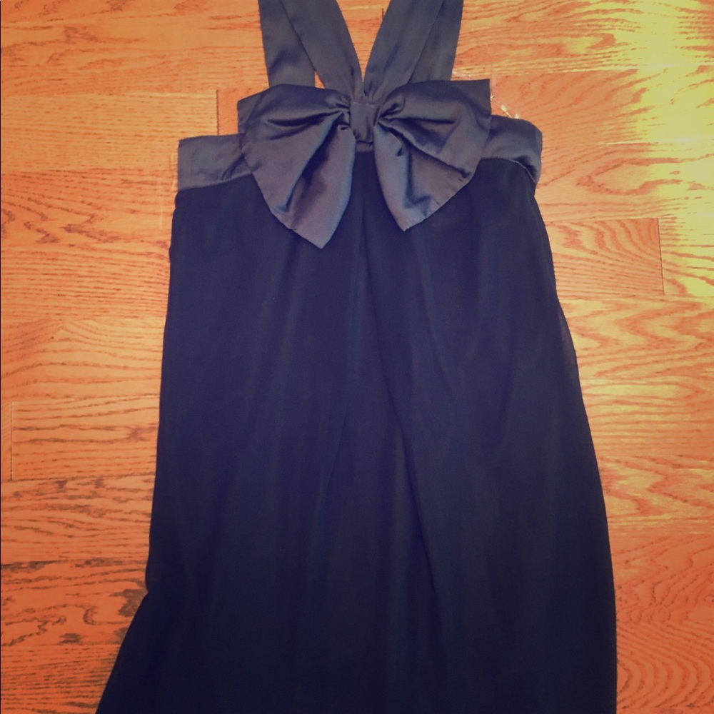 EUC Lulus Little Black Dress